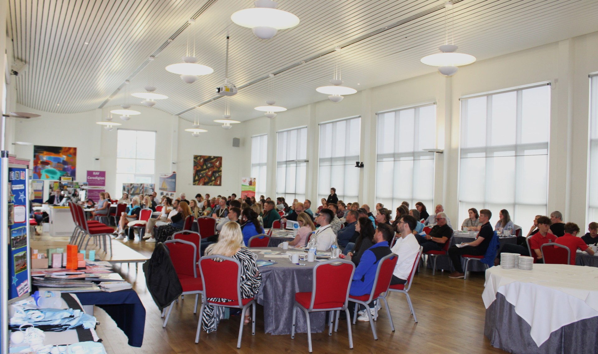 Llwyddiant yng Nghynadledd Gwaith Ieuenctid Ceredigion 2025