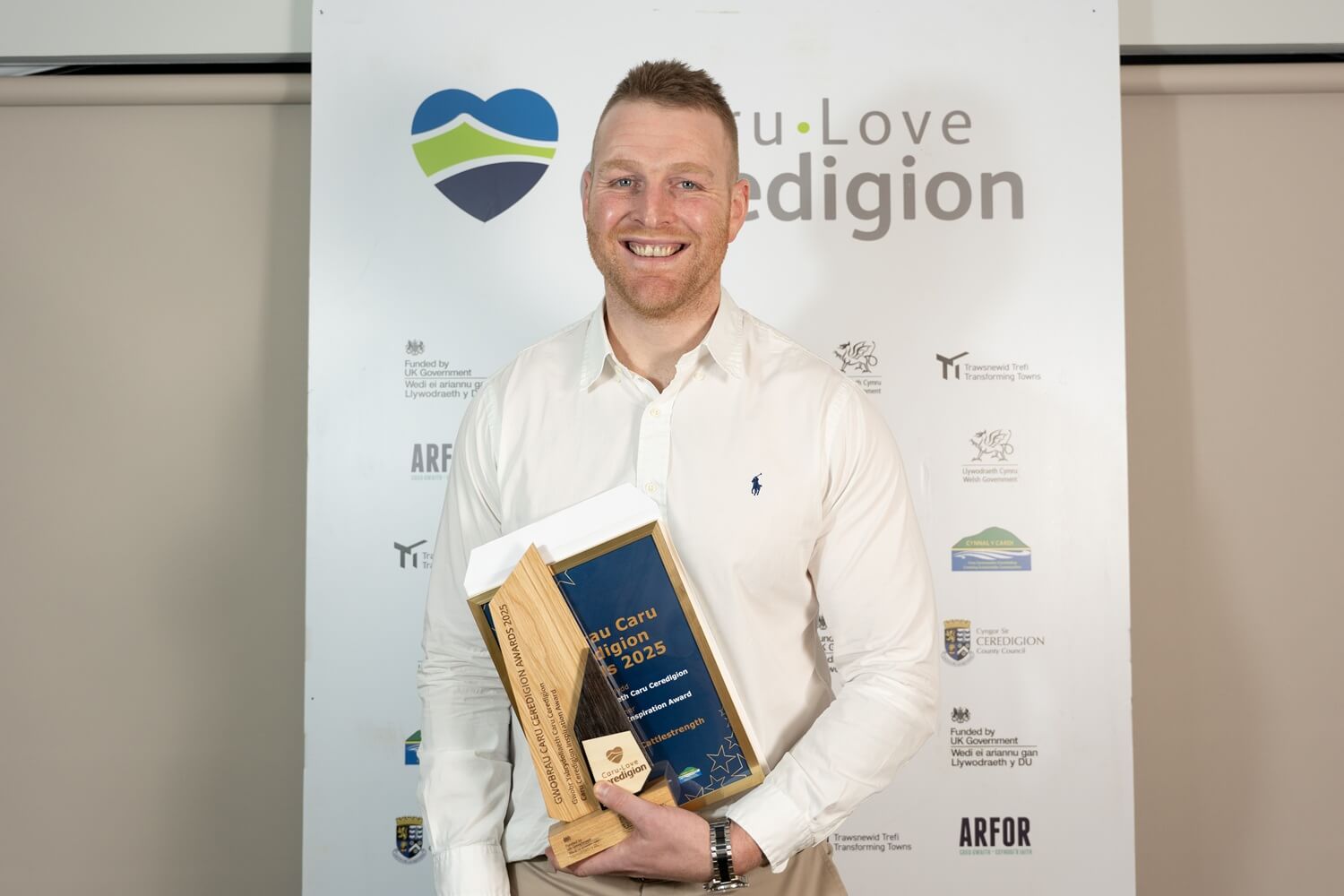 Gwobr Ysbrydoliaeth Caru Ceredigion